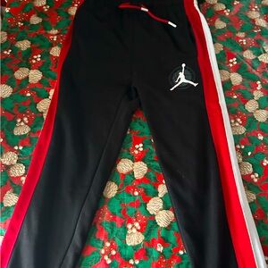 Jordan Pants / activewear Boys size M 10-12